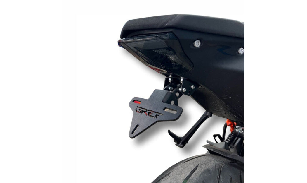 ΣΠΑΣΤΗ ΒΑΣΗ ΠΙΝΑΚΙΔΑΣ GREF INNOVATION ΓΙΑ KTM SUPERDUKE 1290 '20-'23 P/T0016