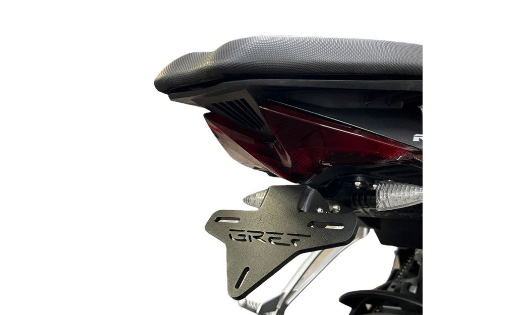 ΣΠΑΣΤΗ ΒΑΣΗ ΠΙΝΑΚΙΔΑΣ GREF INNOVATION ΓΙΑ APRILIA RS660 '21-'24 P/T030